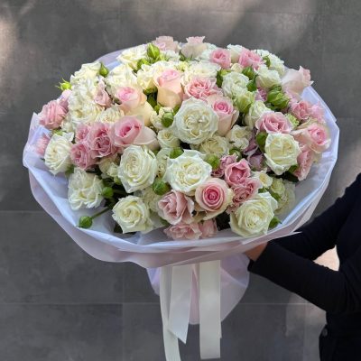 Bukiet róż “Romancy Rose”